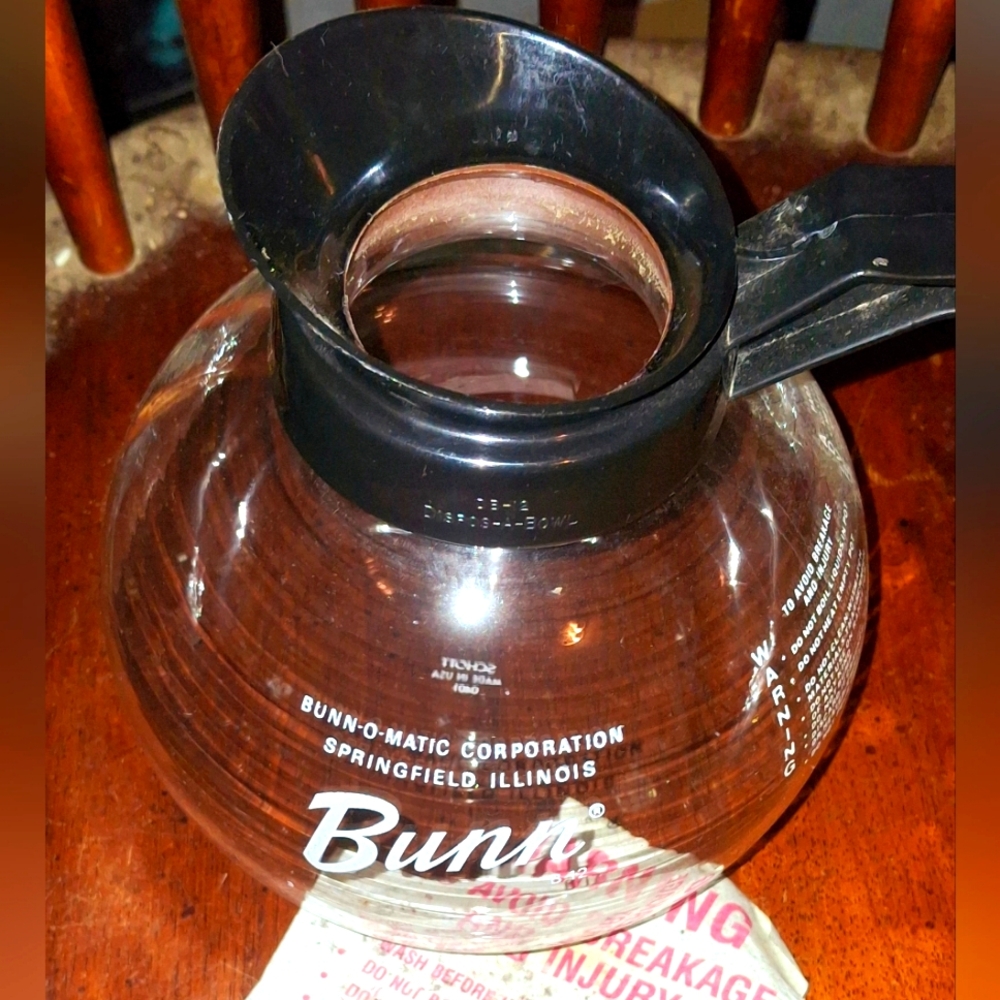 New BUNN Glass Coffee Carafe With Black Handle